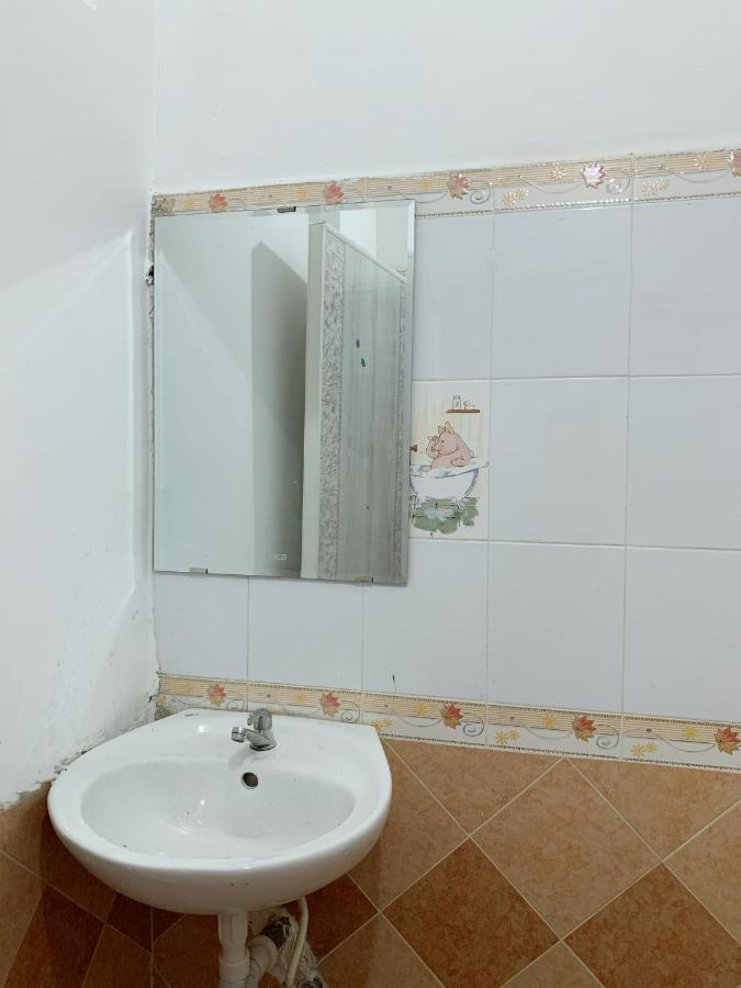 Bee Homestay Tuy Hoa Exteriör bild